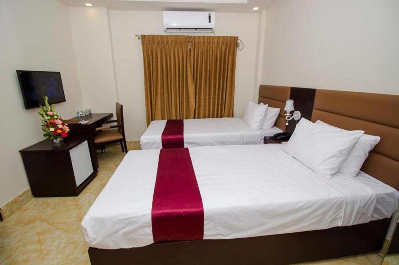 Hotel Gulshan Lake View Dhaka Extérieur photo